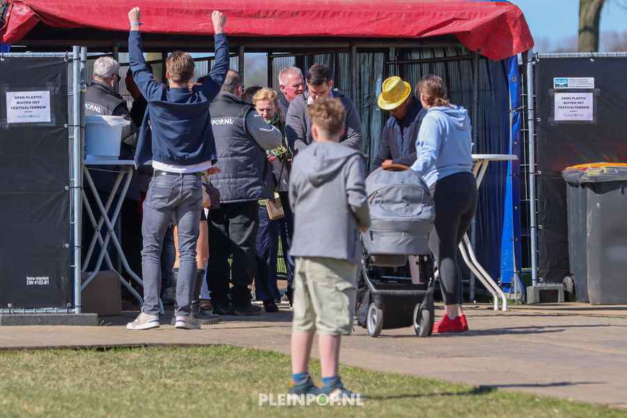 Sfeer Pleinpop Zondag (147)